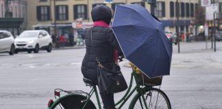 Maltempo, allerta meteo in 10 regioni: piogge e temporali al Centro-Sud