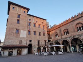 Tre donne restano chiuse nell’ascensore del Museo Virgilio: intervengono i Vigili del Fuoco