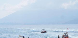 Migranti, naufragio a Lampedusa: in corso ricerche dispersi