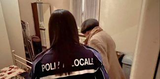 Disorientata e affamata: la Polizia Locale soccorre 80enne in difficoltà