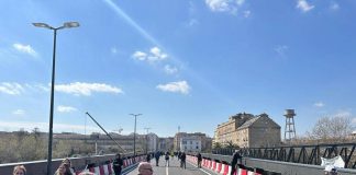 Roma, riapre il ponte dell’Industria. Salvini all’inaugurazione: “Frutto di lavoro di squadra”