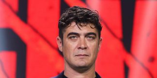 Verissimo, Riccardo Scamarcio chi è: l’attore ospite oggi 8 marzo
