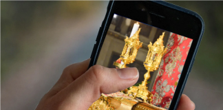 Quaresima, pellegrinaggio digitale sul canale WhatsApp della Diocesi