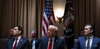 Usa, si allarga lo scandalo sicurezza: online i dati dei consiglieri di Trump