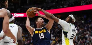 Curry sbatte sul muro di Houston, Jokic fenomeno ma Denver va ko