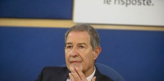 Papa, Musumeci “Piano sicurezza per oltre un milione di arrivi”