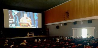 Suzzara, alla Sala della Comuntà Dante l’abbraccio virtuale a Papa Francesco