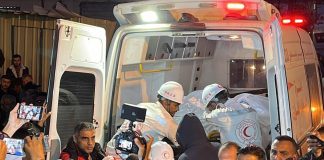Ambulanze colpite nella Striscia di Gaza, Idf ammette: “Avevano le luci accese”