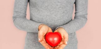 Cuore killer per le donne ma loro non lo sanno, giovani le più spericolate