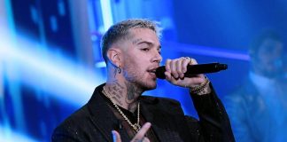 Emis Killa, furioso con i fan: “Andate a rubare, non chiedete soldi a me”