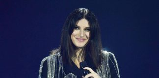 Nuovo look per Laura Pausini: “Chili persi senza punture ma con sacrifici”