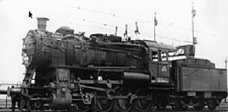 Parte il recupero della locomotiva sul fondo dell’Oglio: il sollevamento a giugno