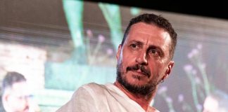 Luca Bizzarri: “Non ho famiglia, sono un fallimento dal punto di vista umano. Il lavoro? È la mia vita”