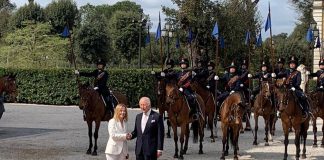 Re Carlo da Giorgia Meloni, l’incontro a Villa Pamphilj