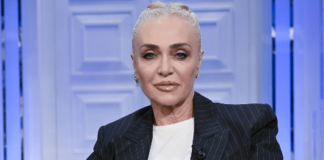 Paola Barale: “Per fare la sosia di Madonna guadagnavo 1 milione di lire a serata”