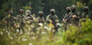 Ucraina, Russia: “Tregua è per avvio colloqui con Kiev”. Ma Trump “sta perdendo la pazienza”