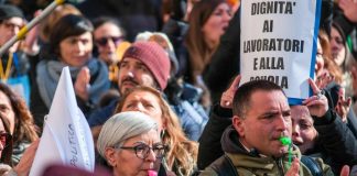 Trasporti, scuola e piazze: ecco gli scioperi tra venerdì e sabato