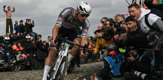 Parigi-Roubaix, Van der Poel trionfa in solitaria