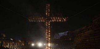 Papa ha preparato meditazioni Via Crucis al Colosseo, sarà guidata dal card. Reina