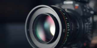 Mirrorless o reflex: la migliore fotocamera per viaggiatori, ritrattisti e videomaker