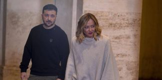 Ucraina, Meloni incontra Zelensky: “Russia dimostri di volere pace”