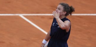 Paolini rimonta Shnaider, è in semifinale a Roma