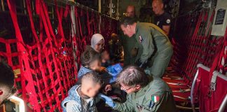 Bimbi palestinesi bisognosi di cure in Italia con due voli speciali della Difesa