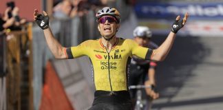 Van Aert vince 9^ tappa a Siena, Del Toro maglia rosa