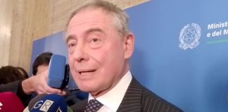 Ex Ilva, Urso “Faremo il possibile per garantire ripresa del sito”