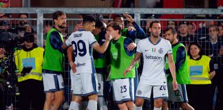 L’Inter vince 2-0 a Como ma non basta per vincere lo scudetto