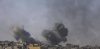 Nuovo raid israeliano a Gaza, colpita una scuola. Almeno 30 morti