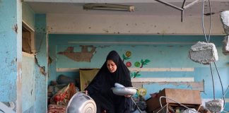 Gaza, Hamas vuole accordo completo per stop a guerra. Civili stremati, Anp: “Carestia criminale”