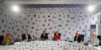 Ucraina, summit volenterosi senza Meloni. La premier: “Noi coerenti, no invio truppe”