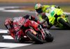 MotoGp, caos a Silverstone. Incidente per i fratelli Marquez, poi ripartono e cade Bagnaia