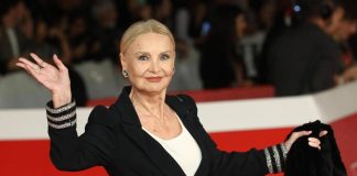 Barbara Bouchet: “Ho rifiutato scene spinte perché timida. Steve McQueen? Mi aveva confinato ai fornelli”