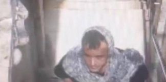 Sul Duomo con la kefiah prima di suicidarsi, De Maria ripreso in un video