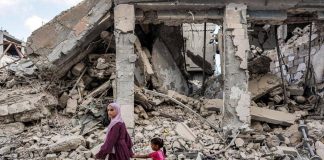 Gaza, piano per tregua 60 giorni: sì di Netanyahu. Hamas: “Non ci stiamo”