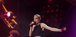 Elodie compie 35 anni: “Soffro da sempre il mio compleanno, ieri sera ho pianto”