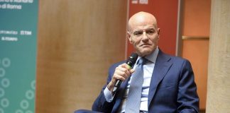 Mattarella nomina 25 nuovi Cavalieri del lavoro, c’è anche l’ad di Eni Claudio Descalzi