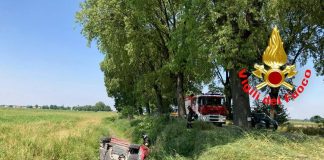 Scontro tra auto e ambulanza nel Lodigiano, 8 feriti: grave un bambino