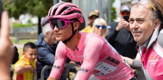 Giro d’Italia 2025, Del Toro soffre ma rimane in rosa: la classifica aggiornata