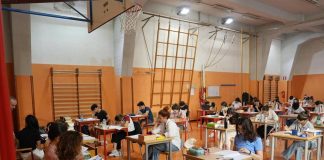 Maturità, 91mila docenti coinvolti\. “Compensi insignificanti per i commissari”