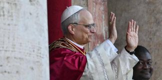 Papa Leone XIV, incontro a porte chiuse con i cardinali