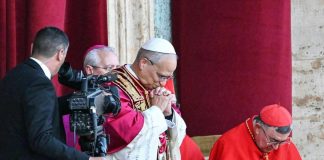 “Pace disarmata e disarmante”, il primo discorso di Leone XIV