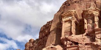 Giordania, inondazioni improvvise a Petra: centinaia di turisti evacuati