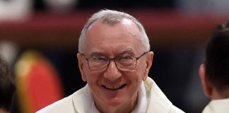 Elezione nuovo Papa, via al Conclave: chi è il cardinale Pietro Parolin