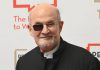 Accoltellò Salman Rushdie, condannato a 25 anni di carcere