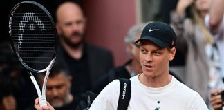 Il boato, la sfida con Lehecka e un ‘forza Milan’: il primo allenamento di Sinner al Foro