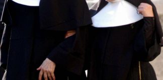 Suore di clausura in fuga, dal convento di Vittorio Veneto scappano altre sei religiose