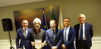 Zaffanella, il menestrello della creatività, ospite della conviviale Rotary